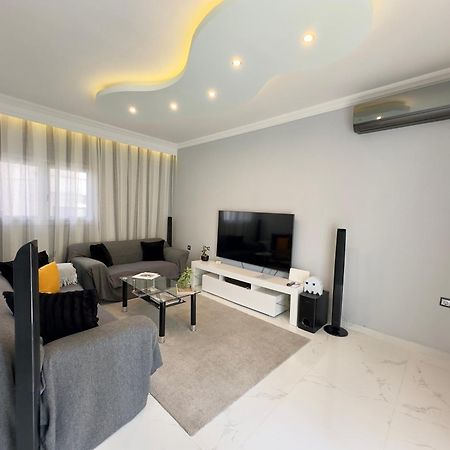 Zillion Home - Modern & Lux Stay In Kalamaria By Tt Thessaloniki Exterior foto